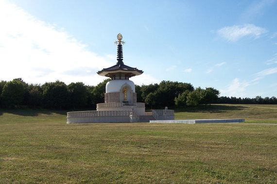 Jaye Nolan Milton Keynes Peace Pagoda